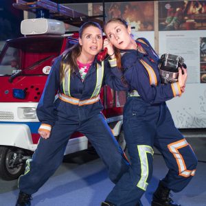 Szenenfoto aus Bei der Feuerwehr wird der Kaffee kalt